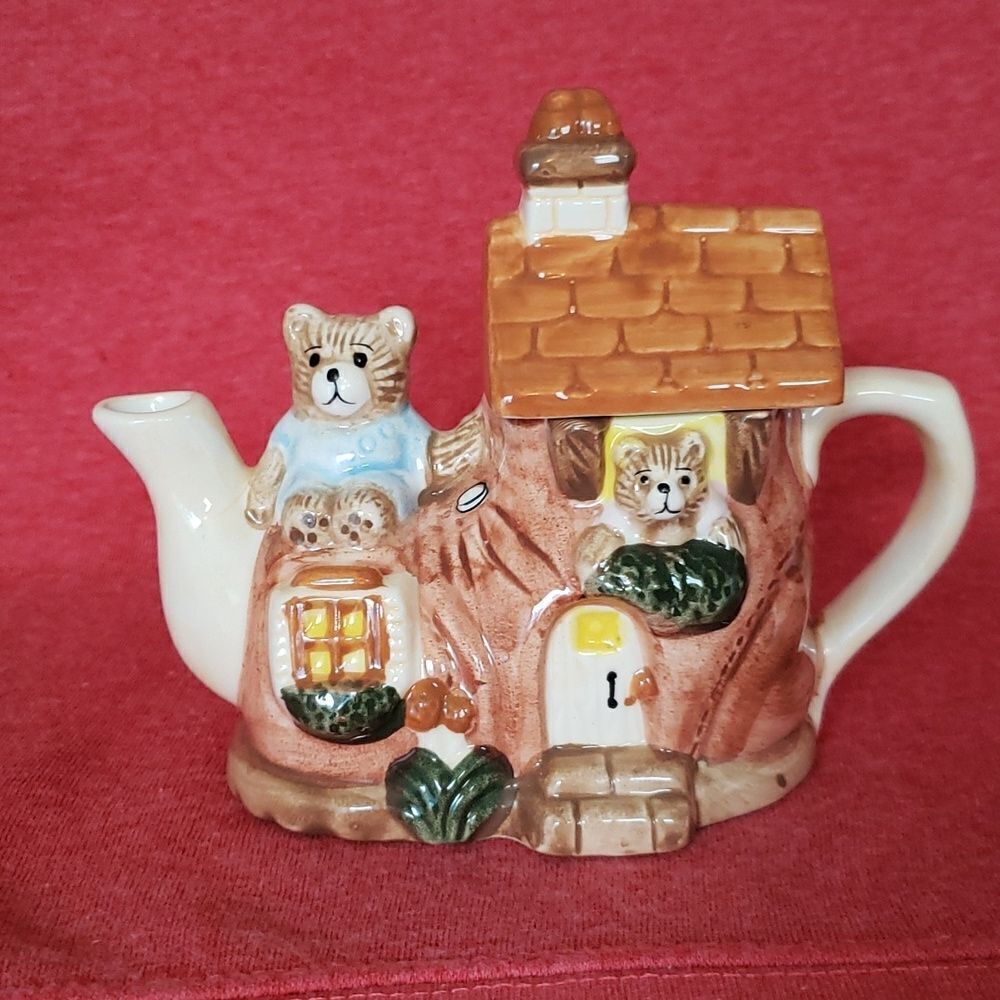 Small Vintage Ceramic Shoe Teapot Tea Pot with Bears